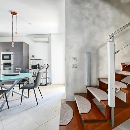 Pearl House - - Jacuzzi Privata דירה